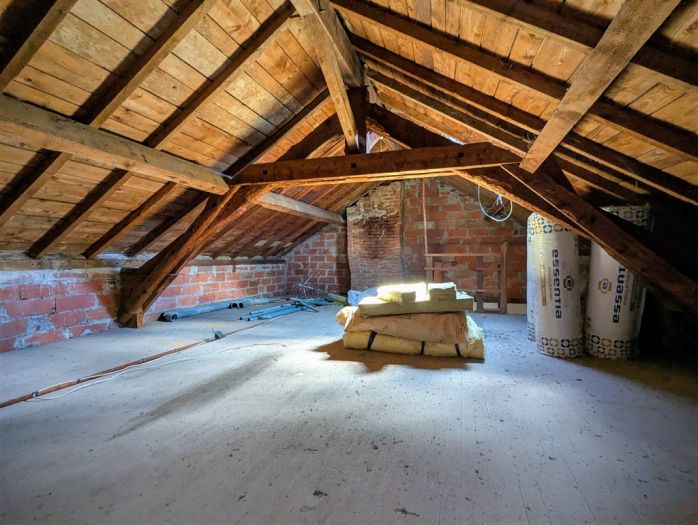 BOURG-LASTIC : vente vente de 4 pièces - grande image 8