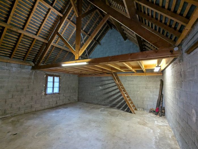 Proche La Courtine : vente vente de 6 pièces - grande image 10