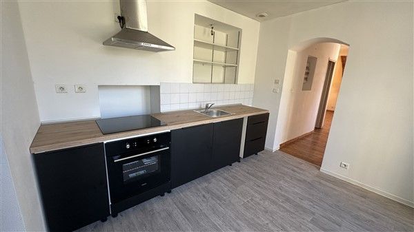 TULLE CENTRE VILLE : vente vente de 3 pièces - grande image 2