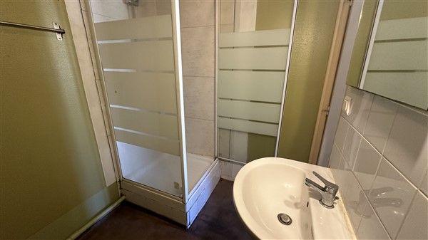 TULLE CENTRE VILLE : vente vente de 3 pièces - grande image 6