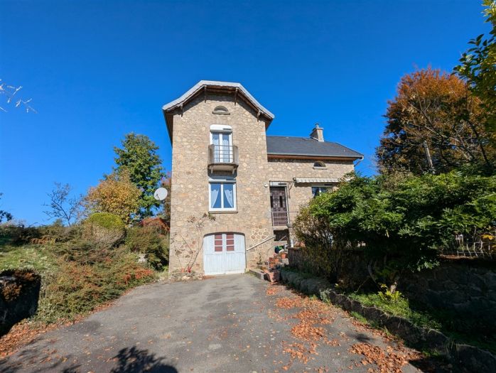 Entre USSEL et NEUVIC : vente vente de 5 pièces - grande image 1