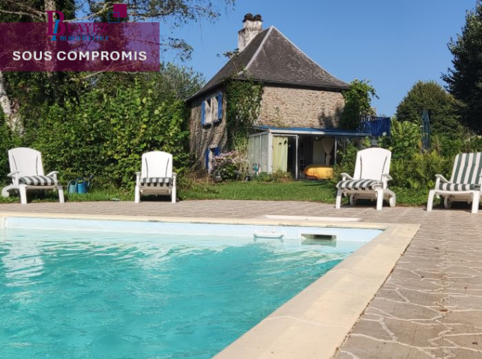 BELLE PROPRIETE DANS SON HAVRE DE PAIX SECTEUR MARCILLAC-LA-CROISILLE : vente Maison 4 - vignette 1