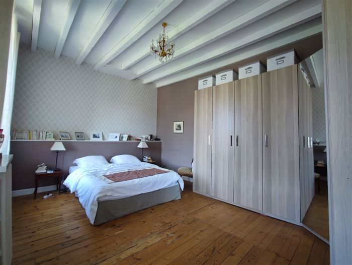 La Courtine : vente vente de 9 pièces - grande image 6