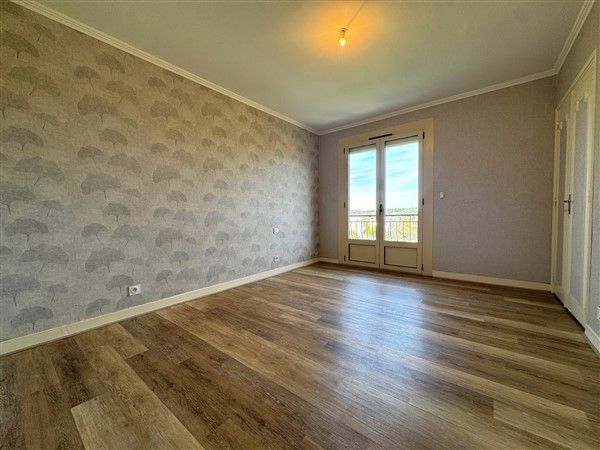 QUARTIER MALECROIX BRIVE : vente vente de 6 pièces - grande image 4