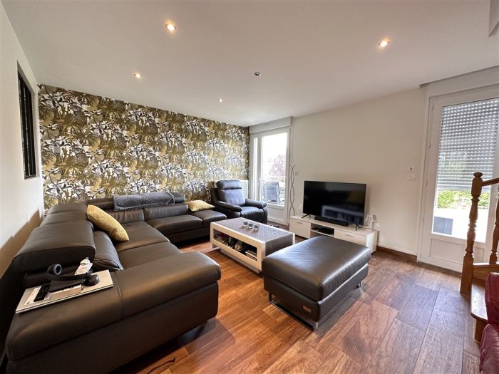 Meymac, Quartier Calme : vente vente de 6 pièces - grande image 3