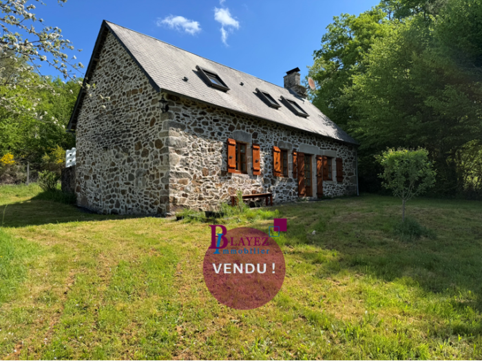 SECTEUR MOUSTIER-VENTADOUR : vente vente de 4 pièces - grande image 1