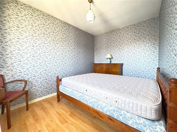 BRIVE-LA-GAILLARDE : vente vente de 5 pièces - grande image 9