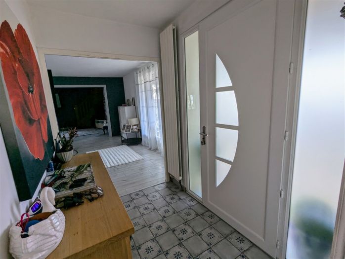 USSEL : vente vente de 8 pièces - grande image 10