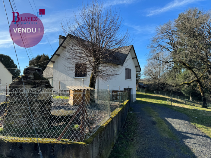 MAISON A LA CAMPAGNE PROCHE DE MARCILLAC-LA-CROISILLE : vente Maison 5 - vignette 1
