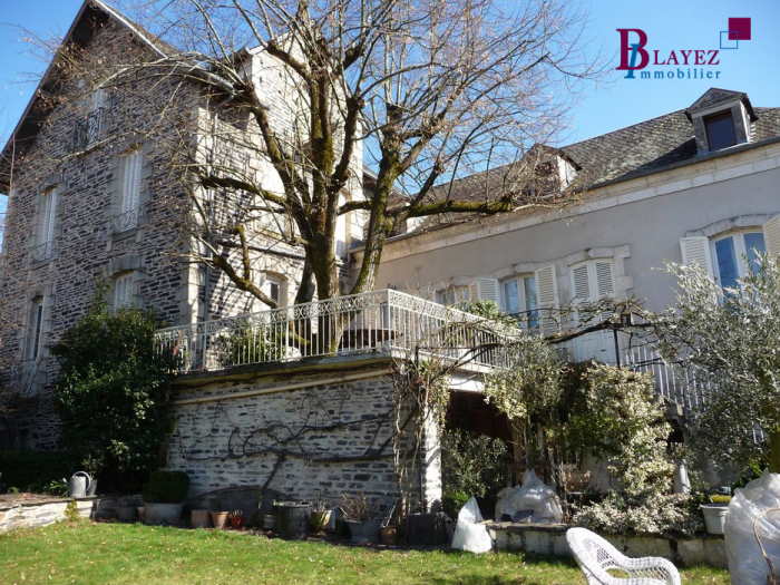 20 min de Brive la Gaillarde : vente vente de 8 pièces - grande image 1
