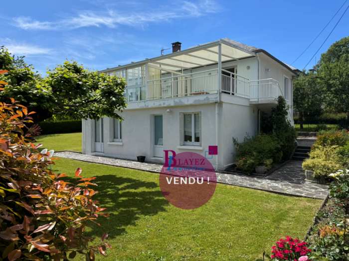 SPACIEUSE MAISON FAMILIALE CLÉ EN MAINS QUARTIER CALME D'EGLETONS : vente Maison 6 - vignette 1