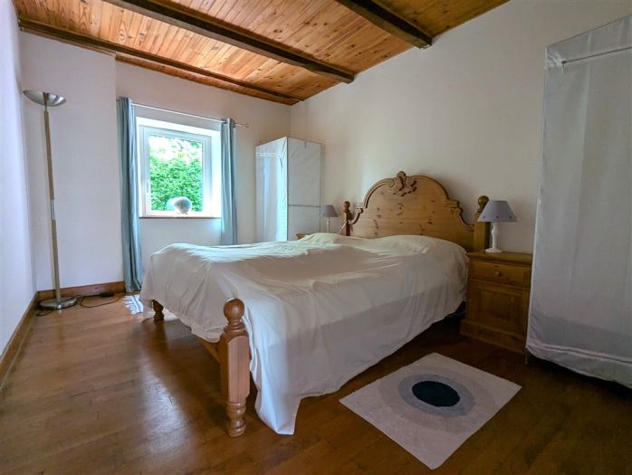 Proche DAVIGNAC : vente vente de 4 pièces - grande image 4